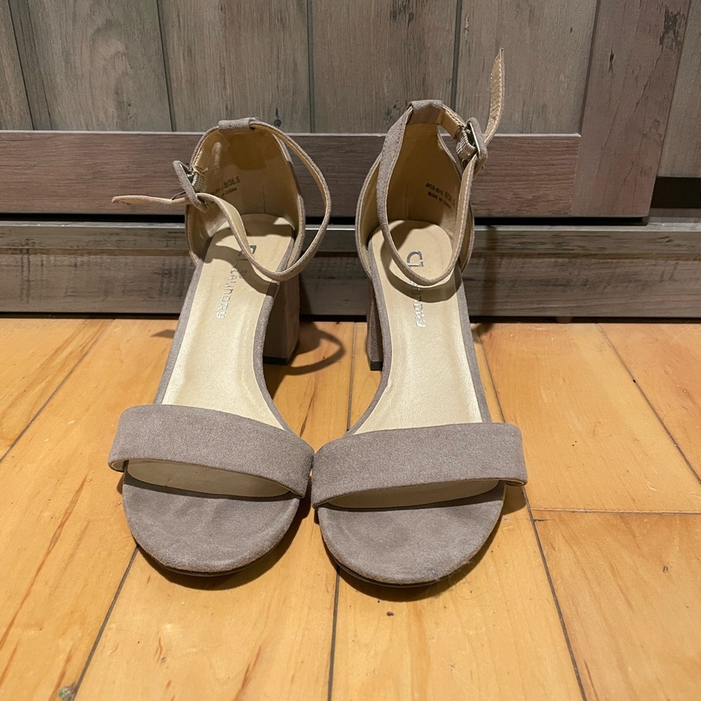 Heels by Chinese Laundry